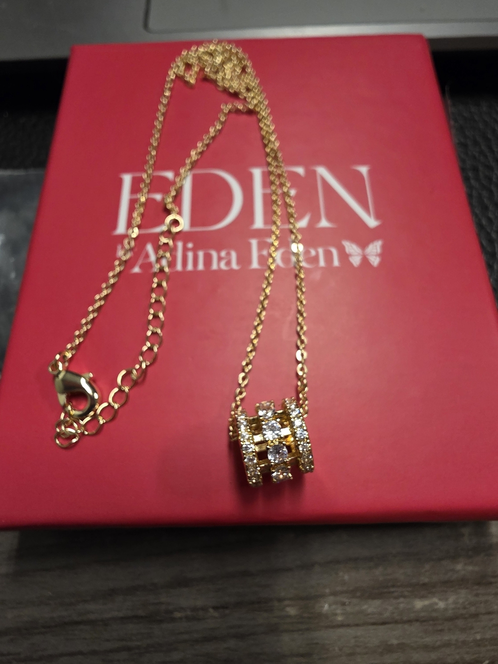 Gold Crystal Pendant Necklace -